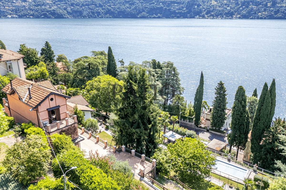 Carate Urio, Villa Liberty Vista lago