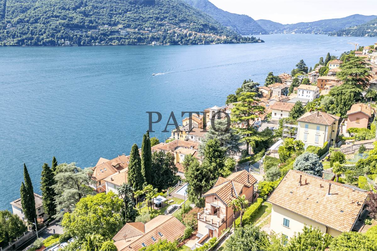 Carate Urio, Villa Liberty Vista lago
