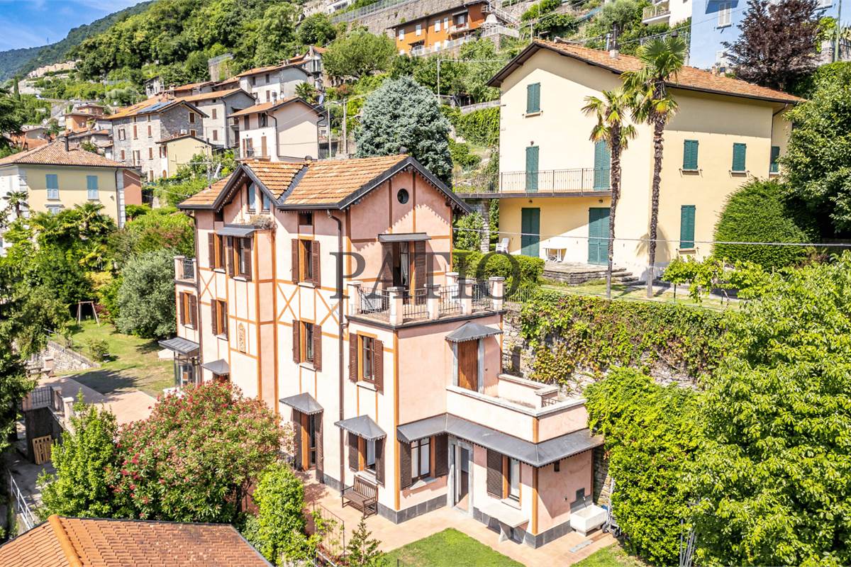 Carate Urio, Villa Liberty Vista lago