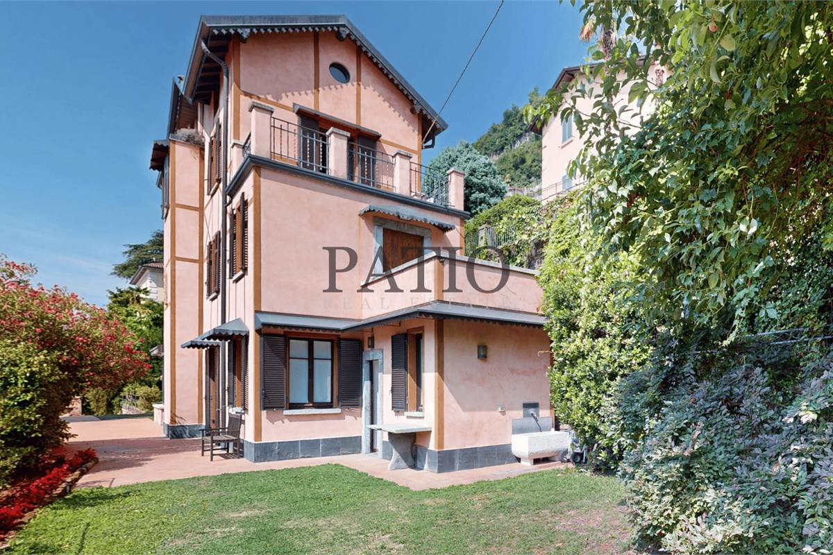 Carate Urio, Villa Liberty Vista lago