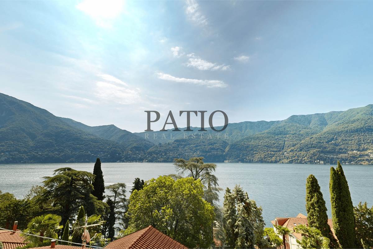 Carate Urio, Villa Liberty Vista lago