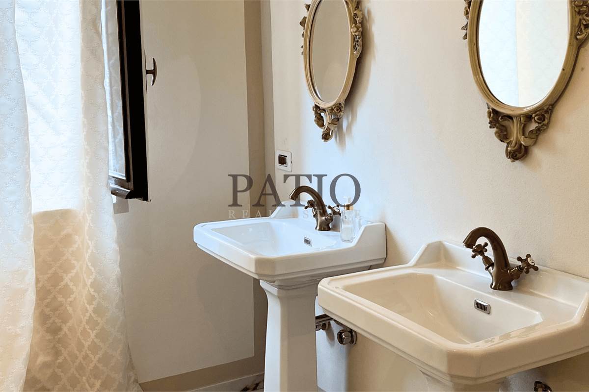 Carate Urio, Villa Liberty Vista lago