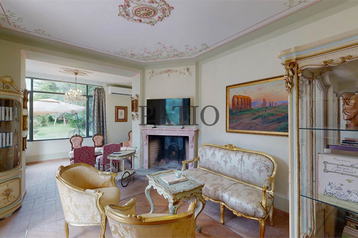 Carate Urio, Villa Liberty Vista lago
