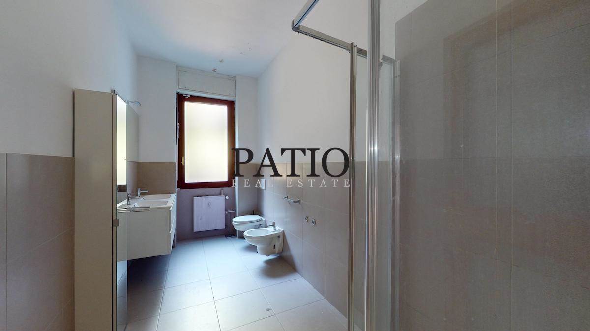 Como - Luminoso Appartamento Con Terrazza Vista Duomo