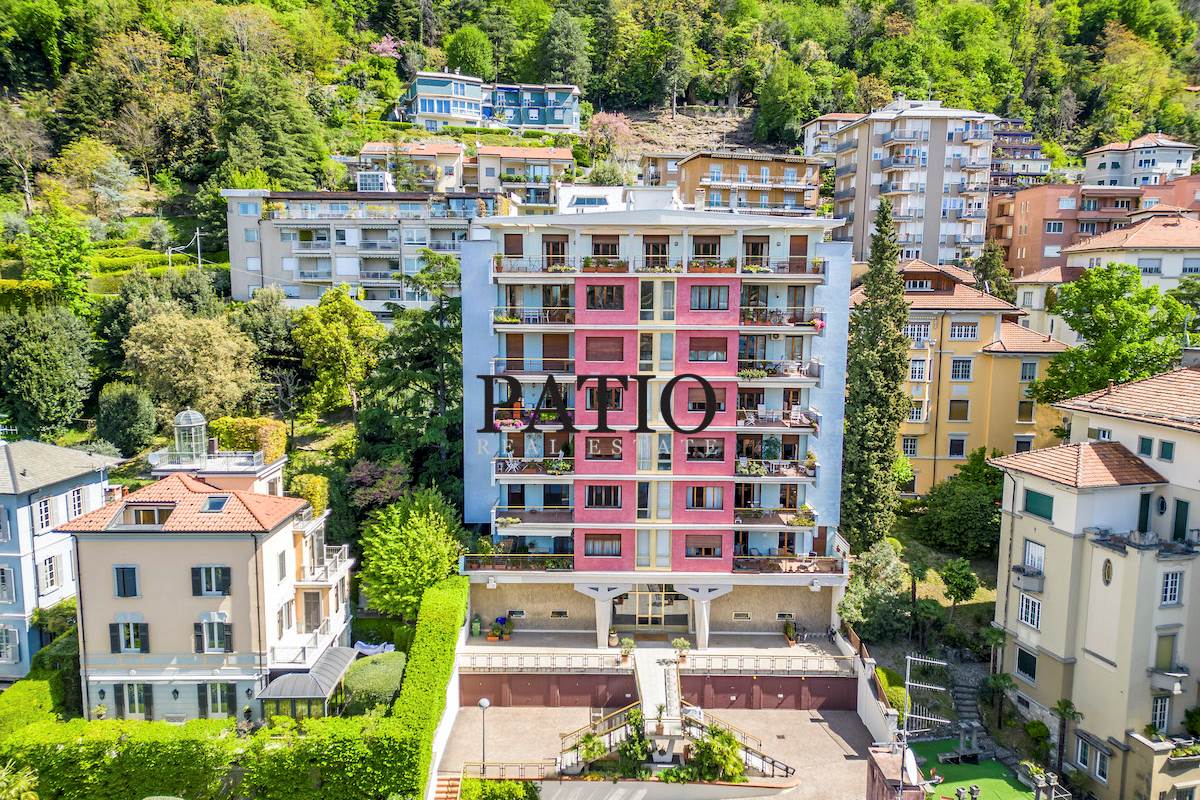 Como - Bilocale con balcone