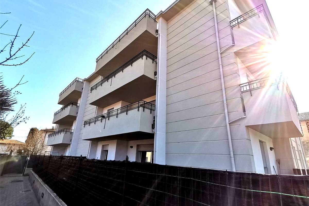 ATTICO con terrazzo favoloso e box doppio