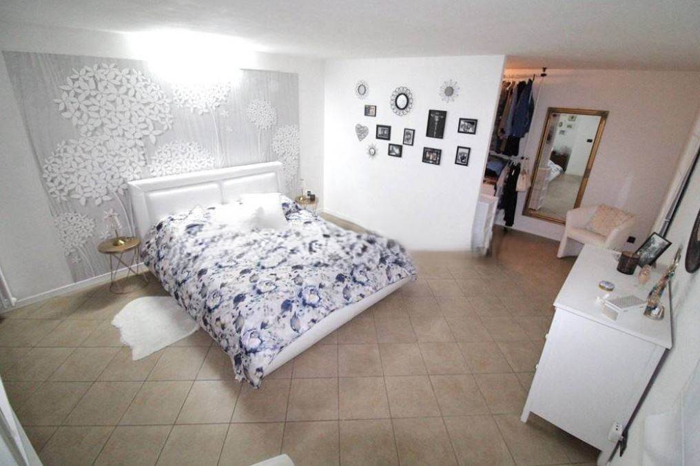 Particolare monolocale con taverna e 2 bagni