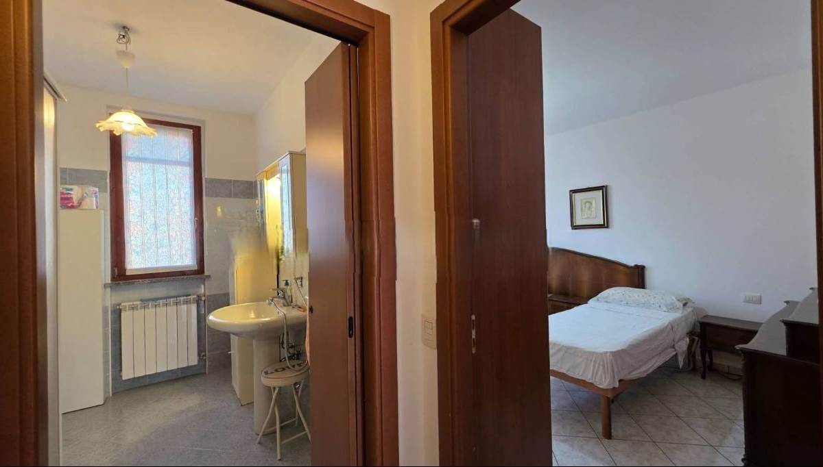 Bilocale con balcone e box triplo