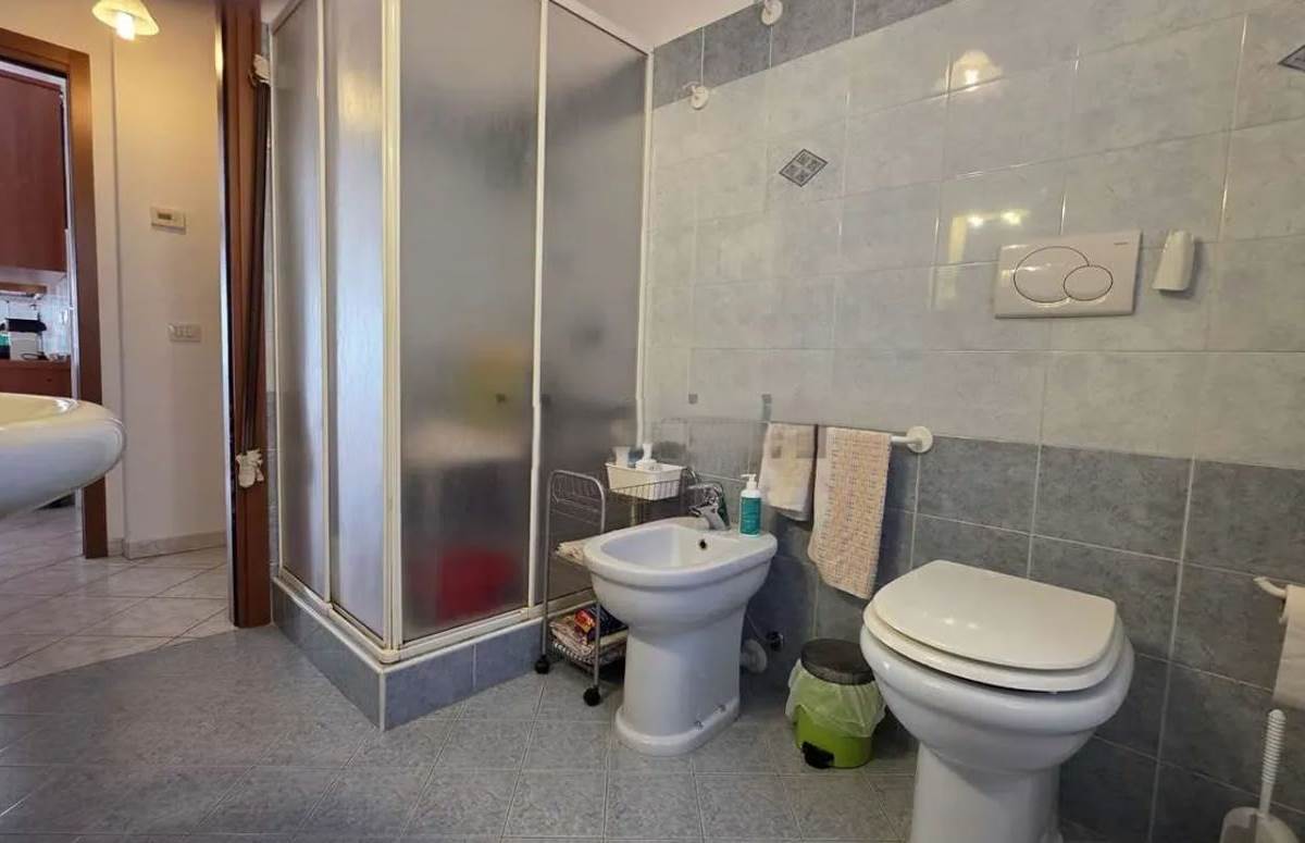 Bilocale con balcone e box triplo