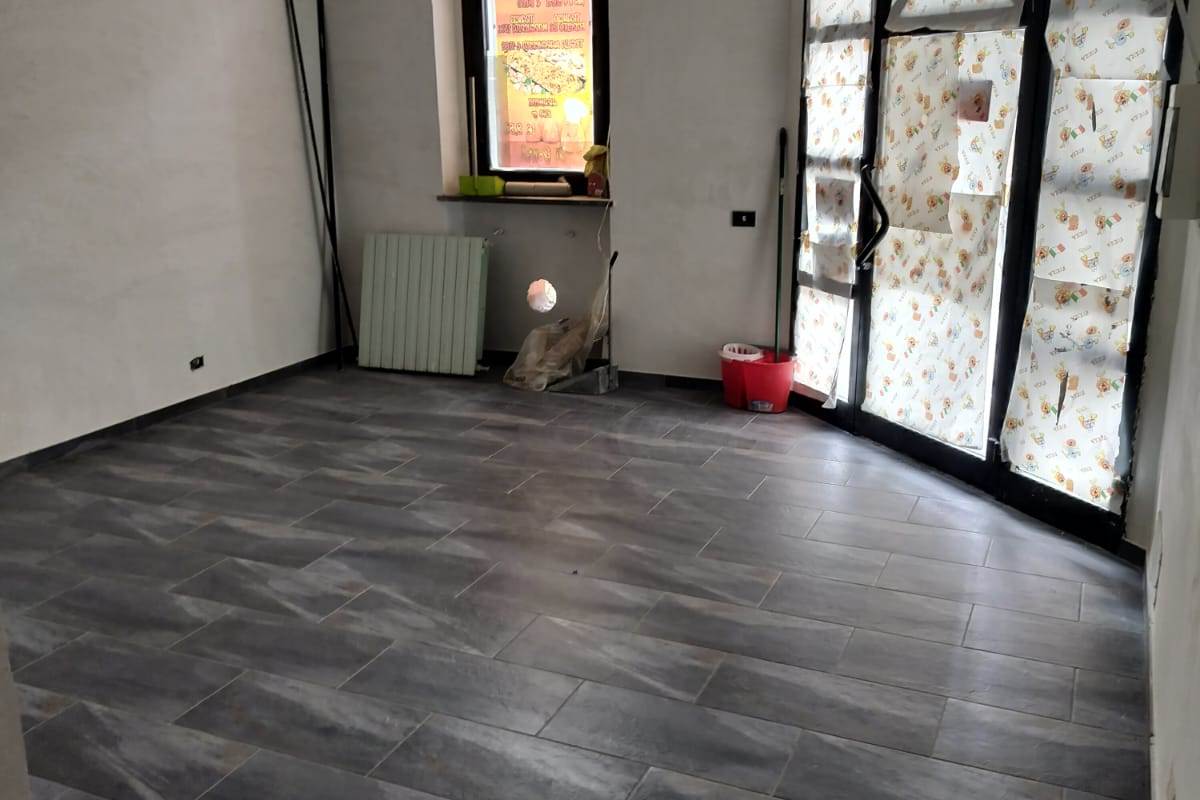 Ufficio In Vendita a Rovellasca