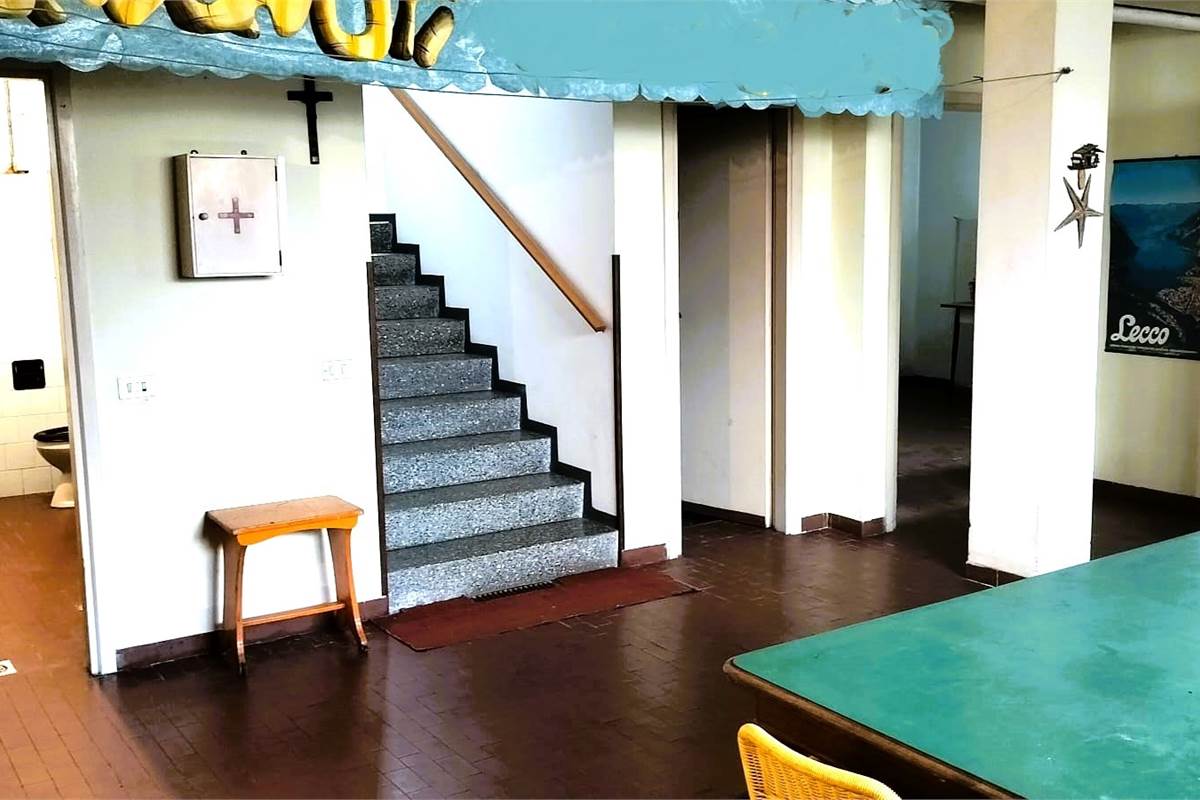 Villa In Vendita a 