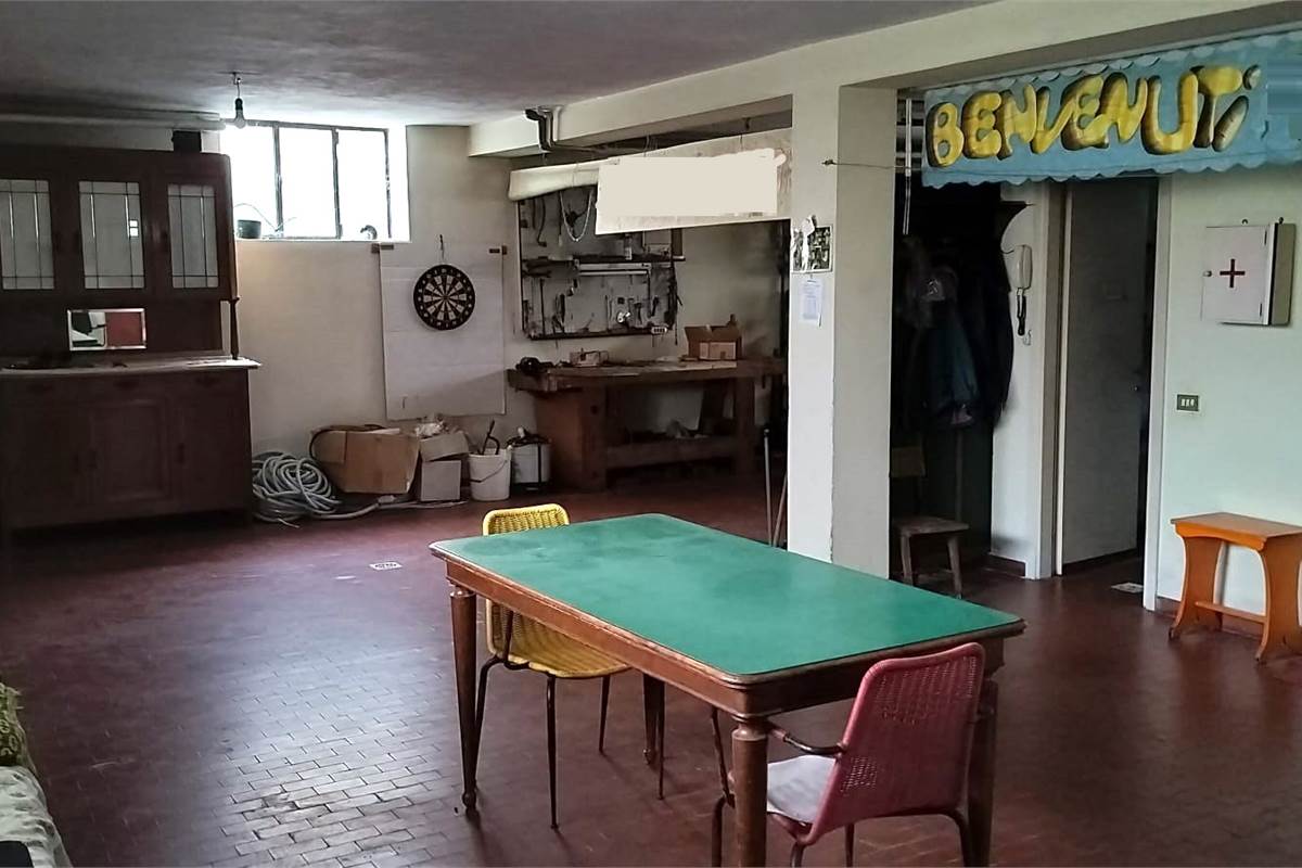 Villa In Vendita a 