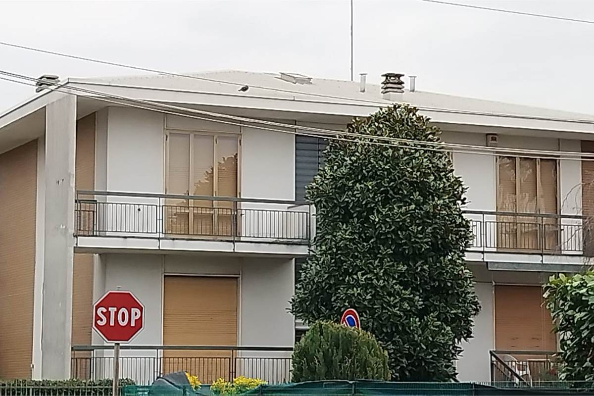 Villa In Vendita a 