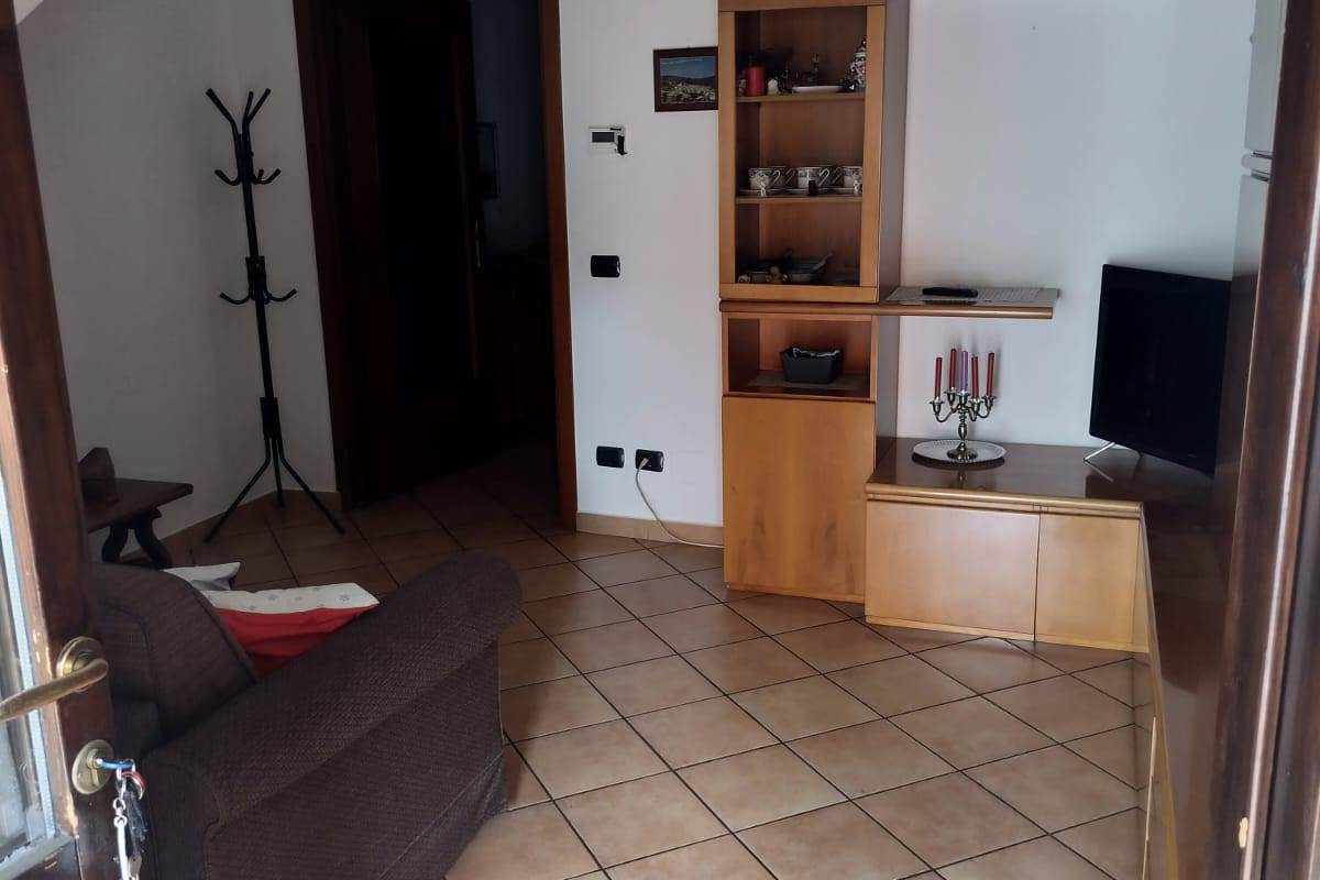 3 locali In Vendita a Rovello Porro