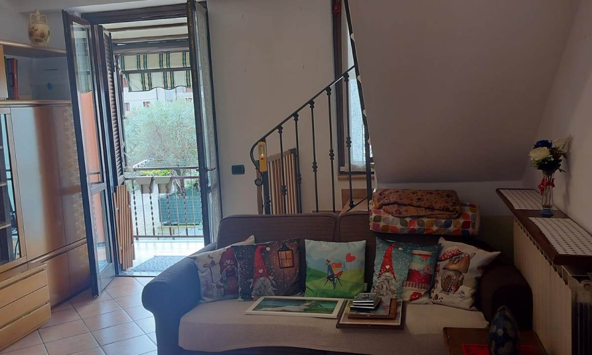 3 locali In Vendita a Rovello Porro