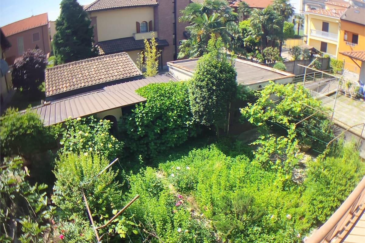 Porzione Villa In Vendita a Rovello Porro