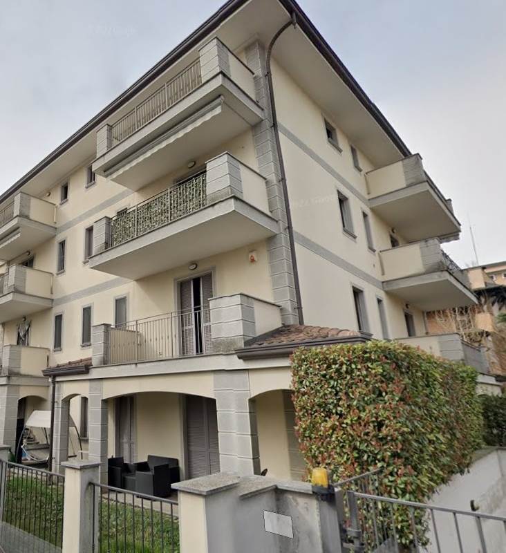 4 o più locali In Vendita a Seveso
