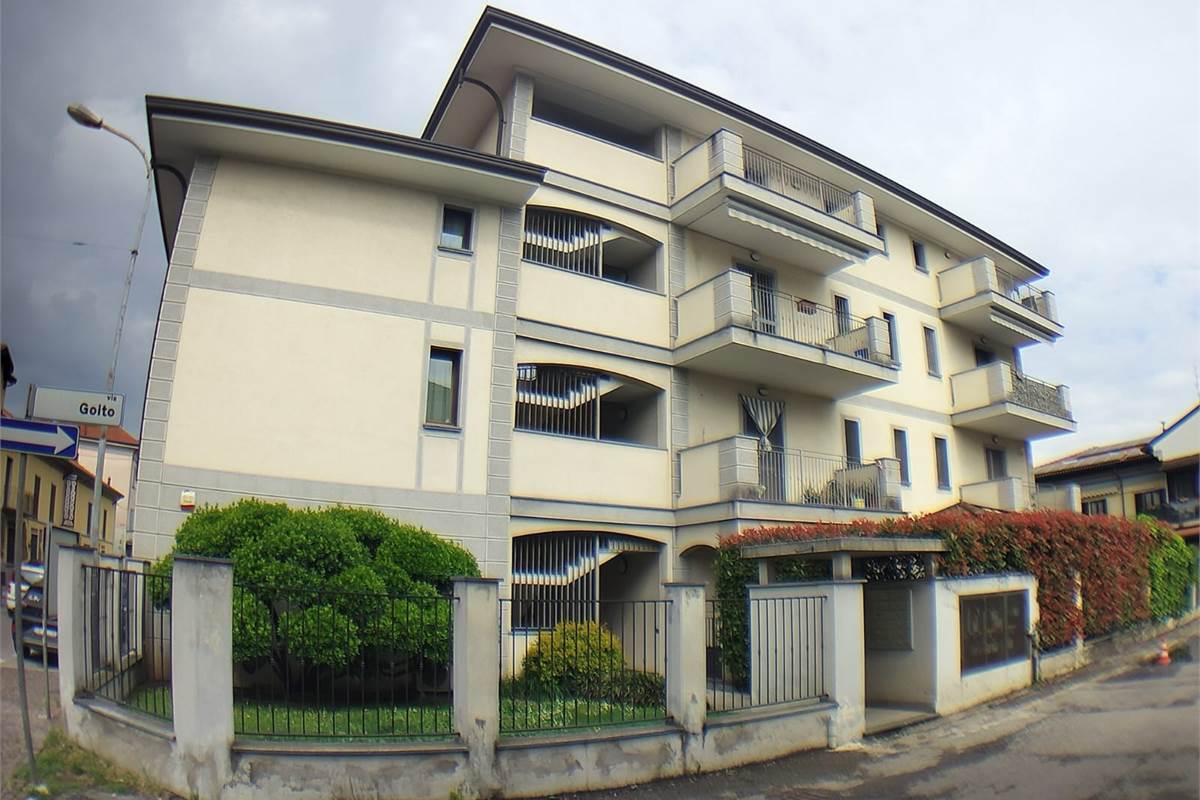 4 o più locali In Vendita a Seveso