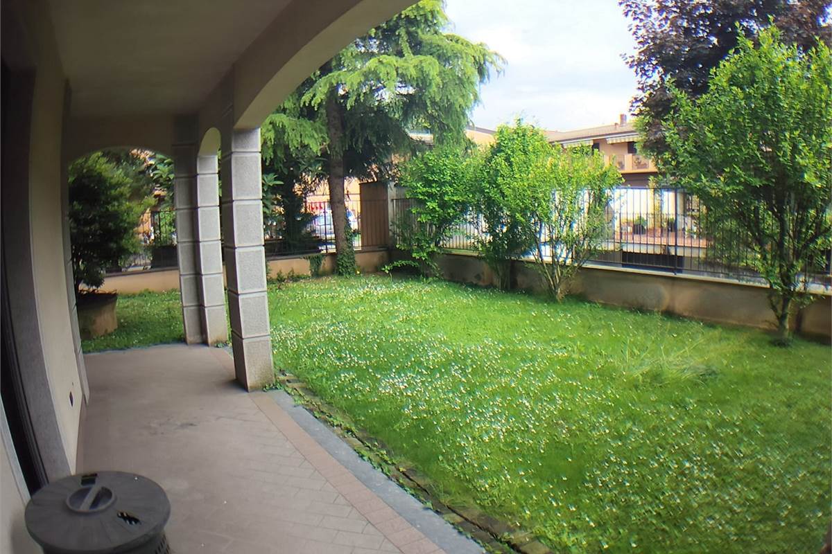 4 o più locali In Vendita a Seveso