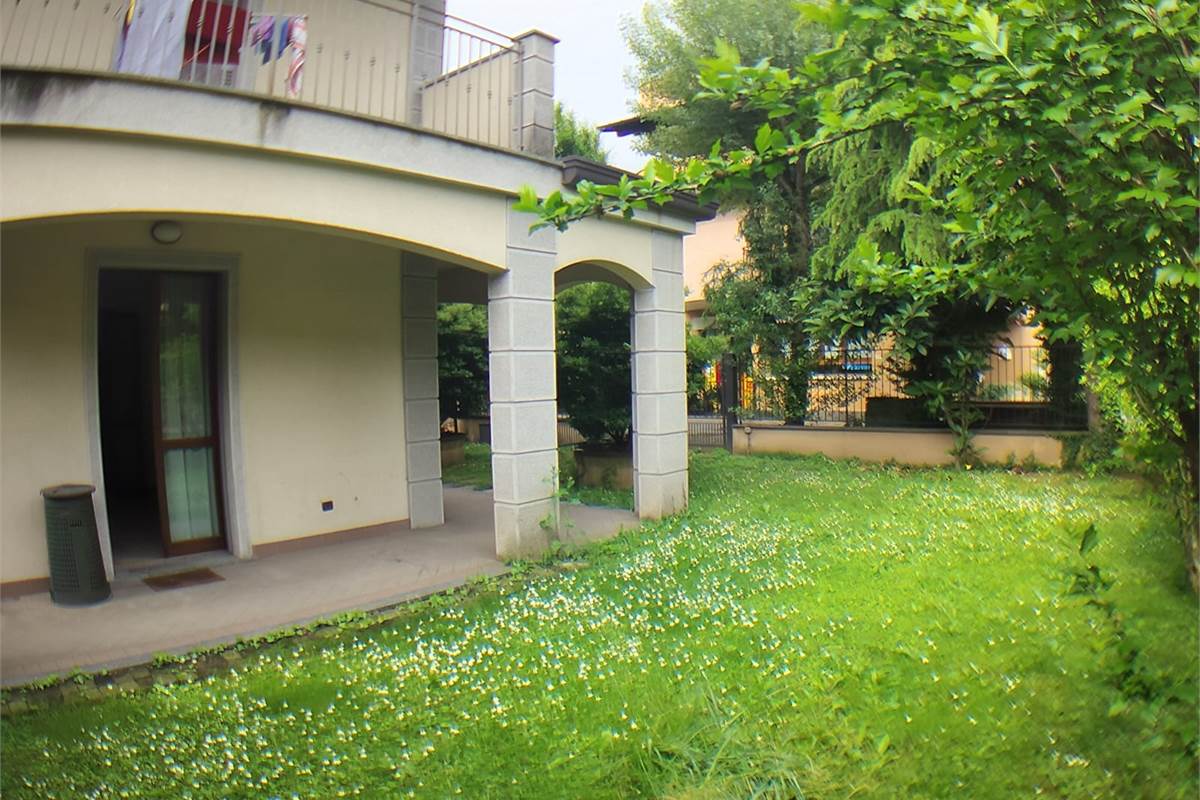 4 o più locali In Vendita a Seveso
