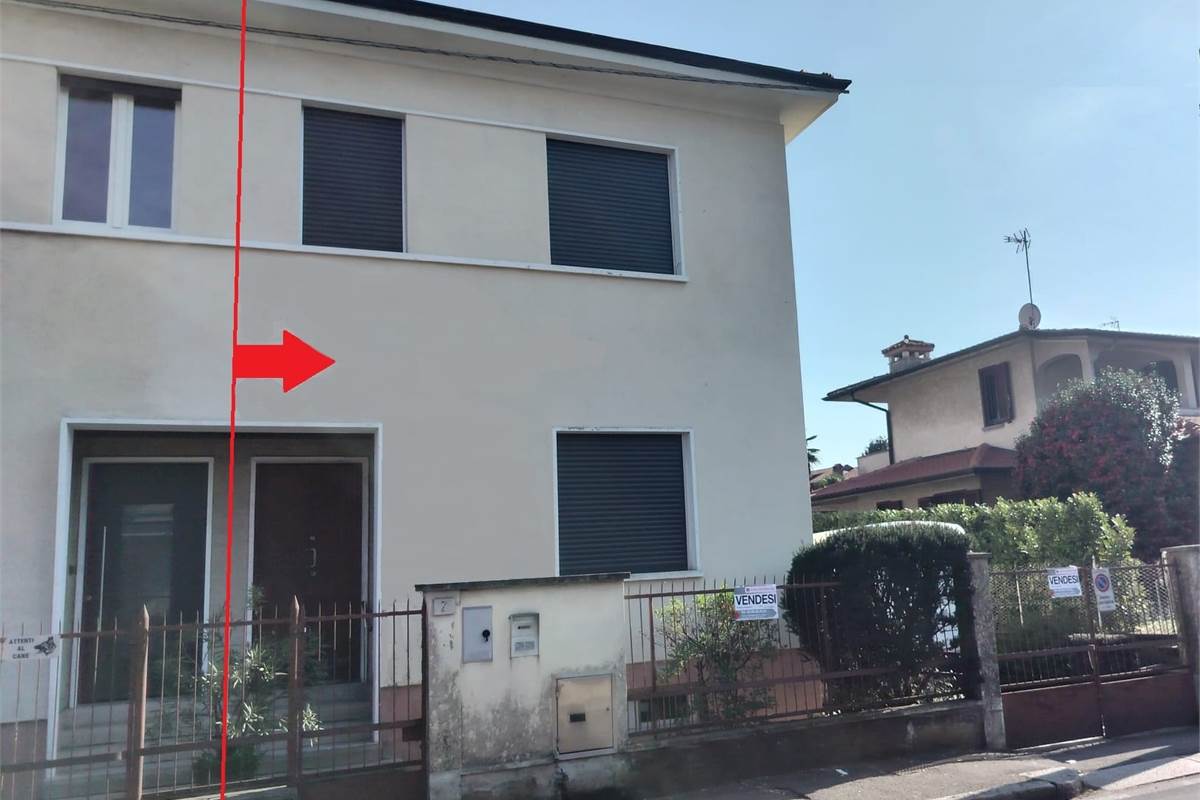 Porzione Villa In Vendita a Rovello Porro