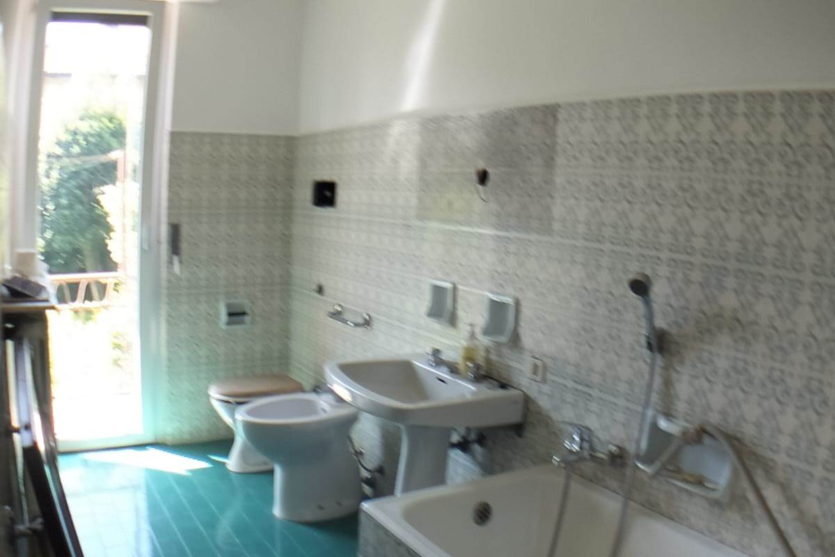 Porzione Villa In Vendita a Rovello Porro
