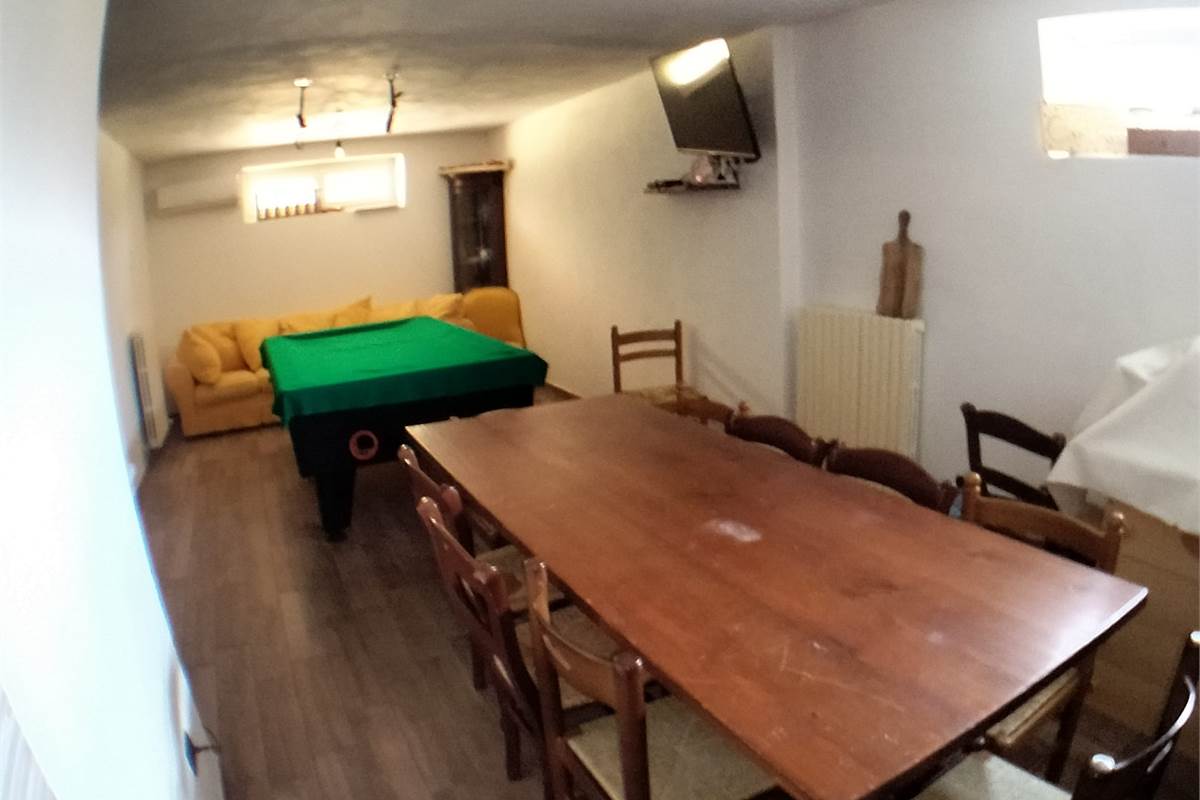 Porzione Villa In Vendita a Rovellasca