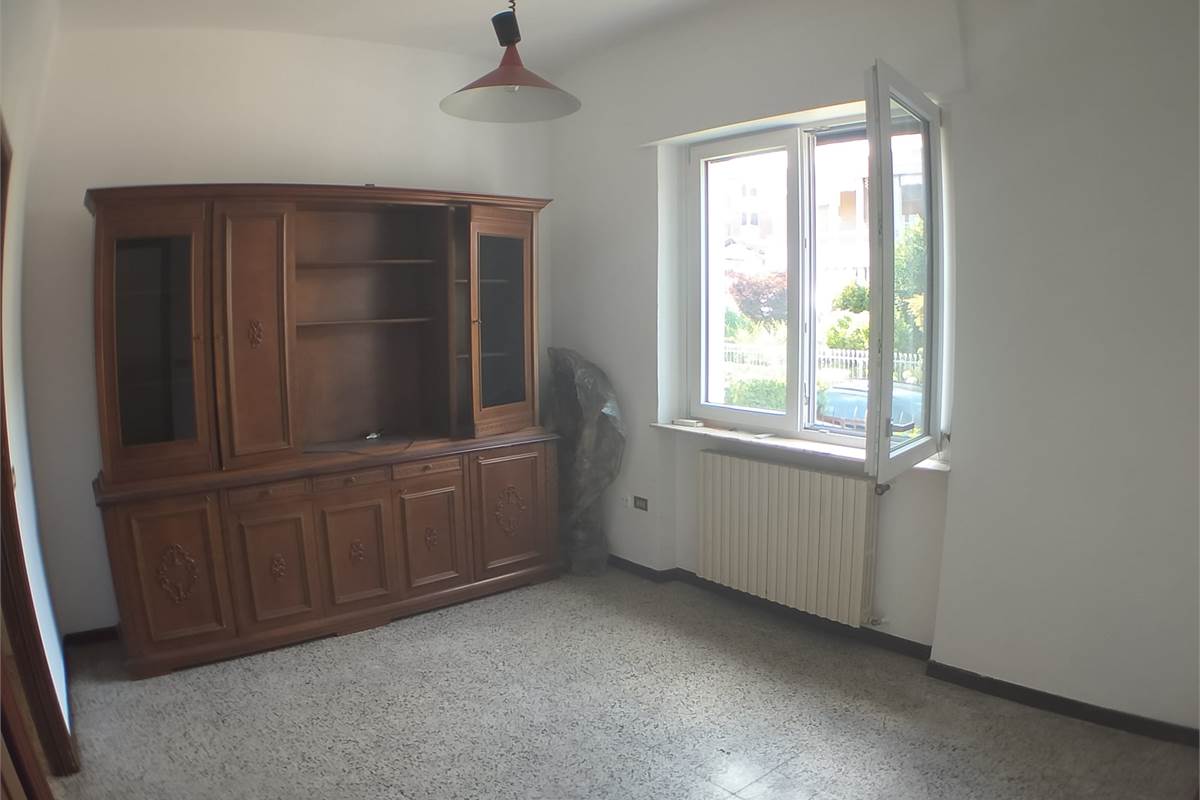 Porzione Villa In Vendita a Rovello Porro