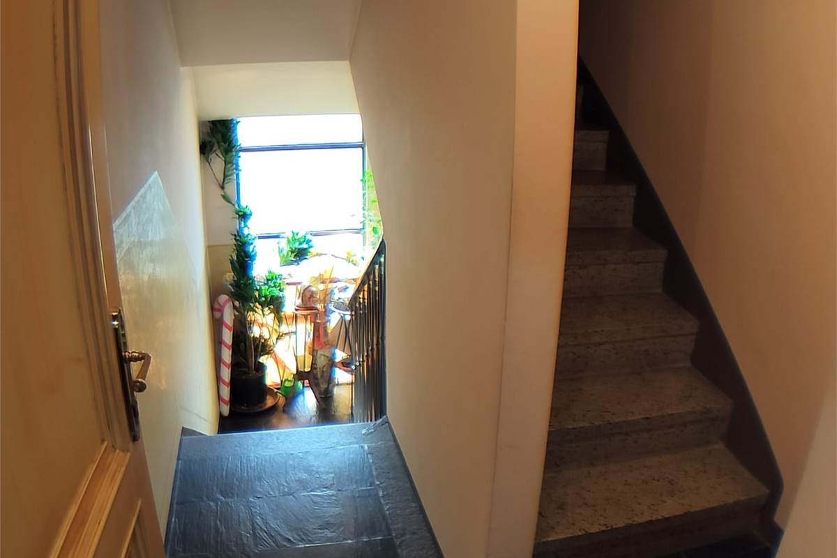 Villa In Vendita a Cermenate