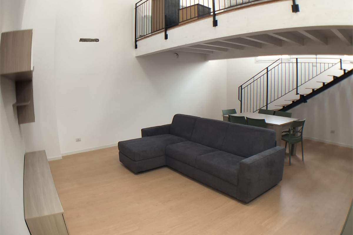 Appartamento In Affitto a Rovellasca