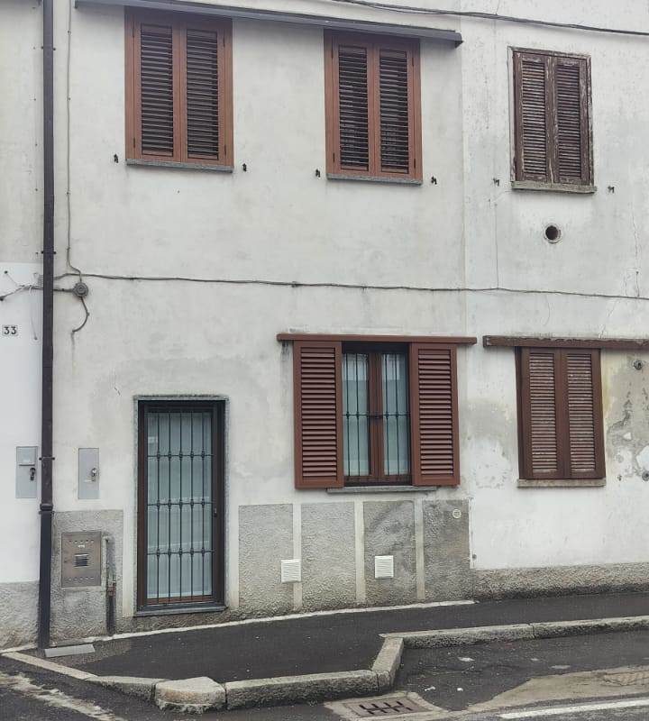 3 locali In Vendita a Rovello Porro