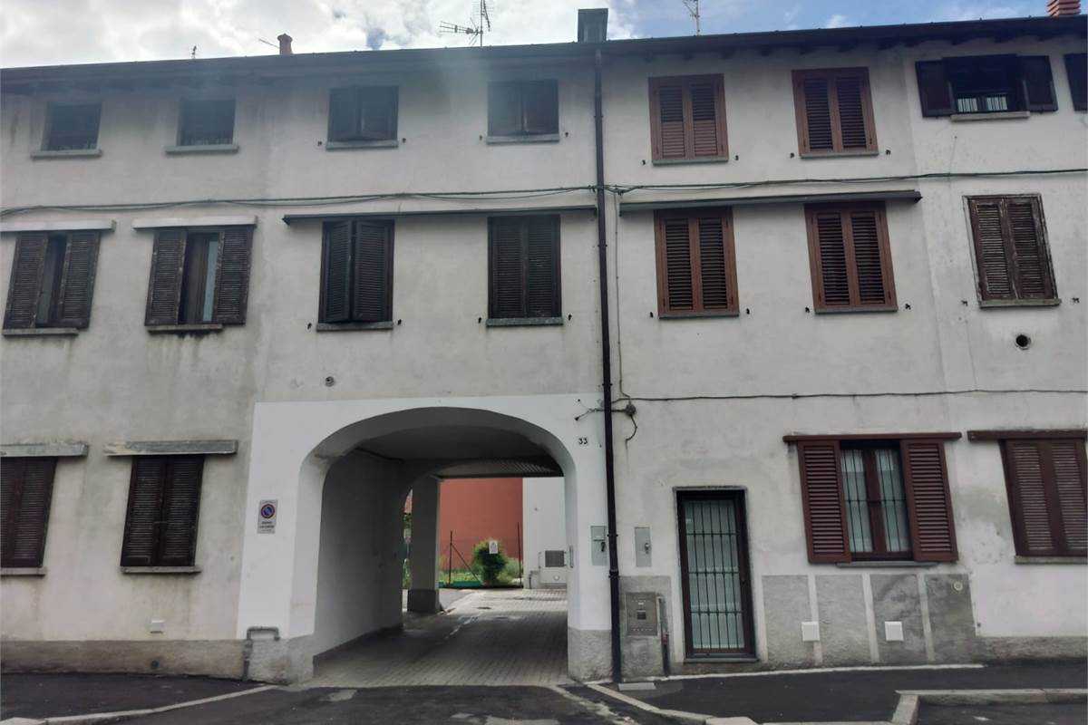 3 locali In Vendita a Rovello Porro