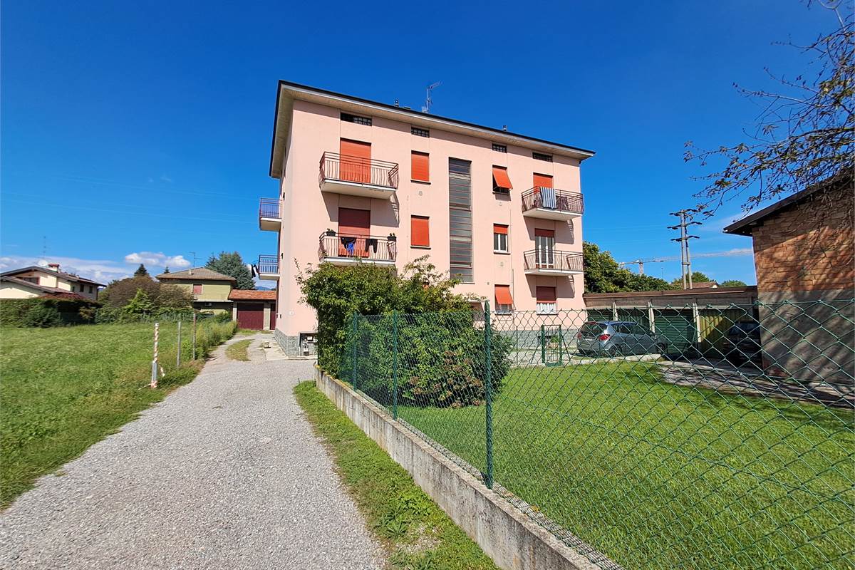 3 locali In Vendita a Fino Mornasco