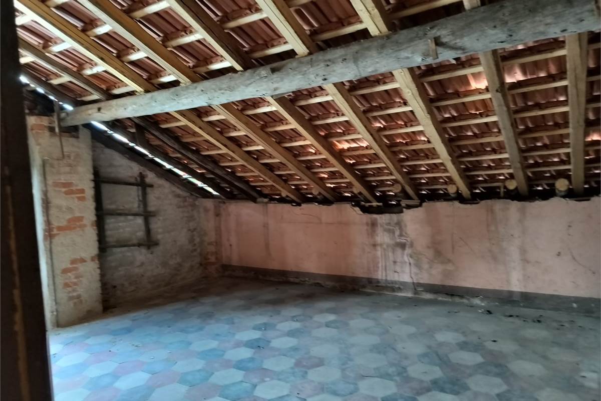 Casa singola In Vendita a Rovellasca