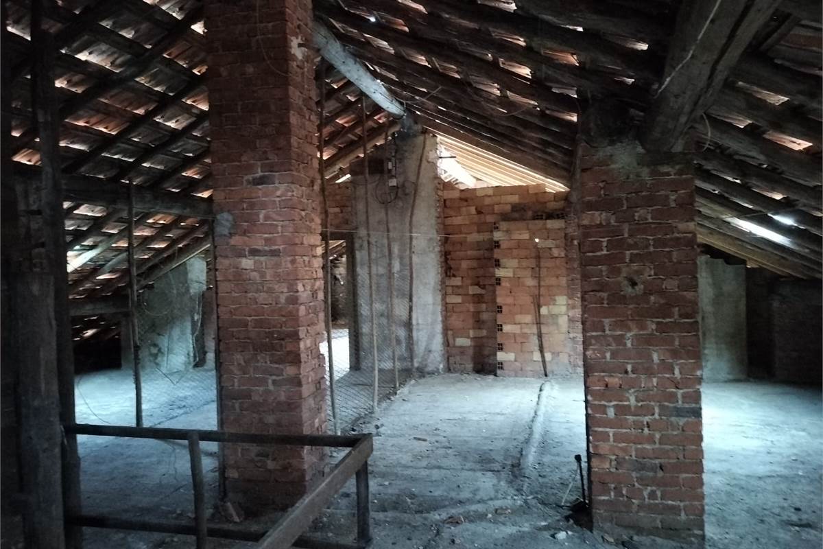 Casa singola In Vendita a Rovellasca