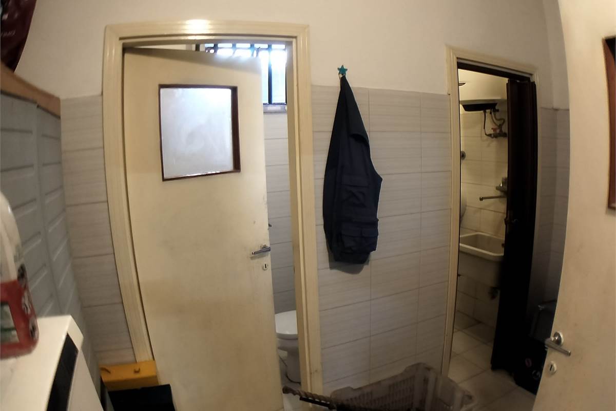 Magazzino In Vendita a Limbiate