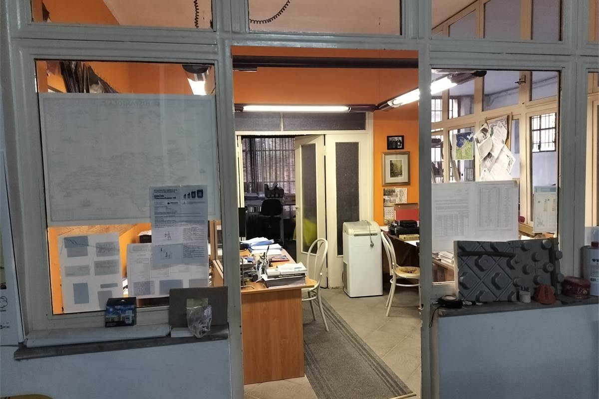 Magazzino In Vendita a Limbiate