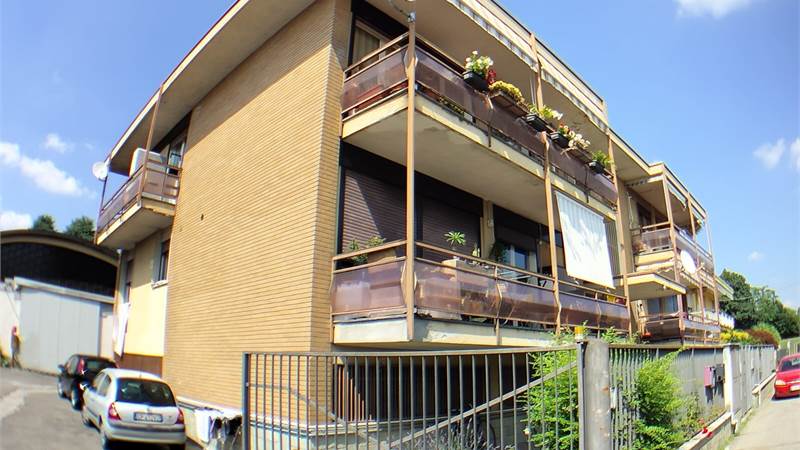 2 locali In Vendita a Rovellasca