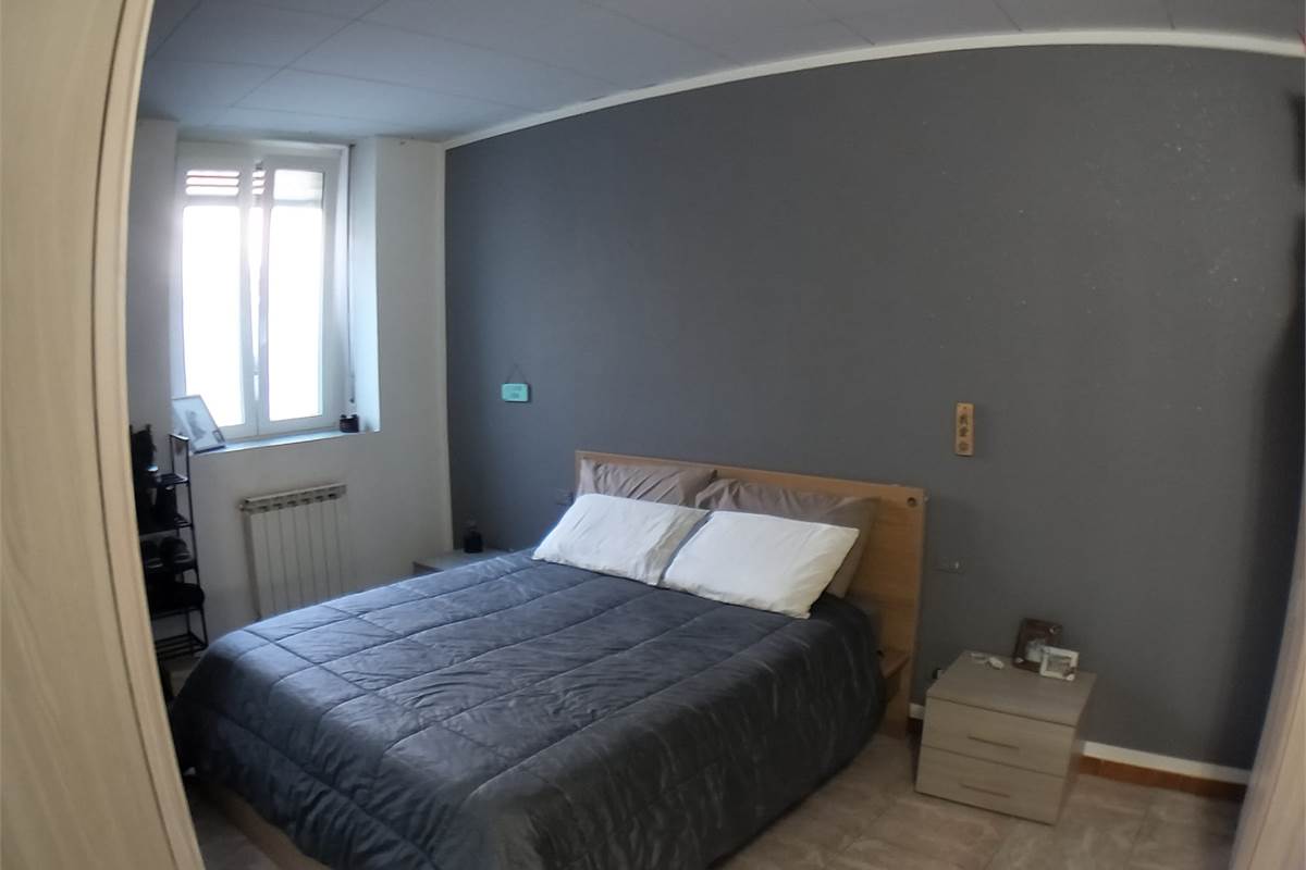 2 locali In Vendita a Rovellasca