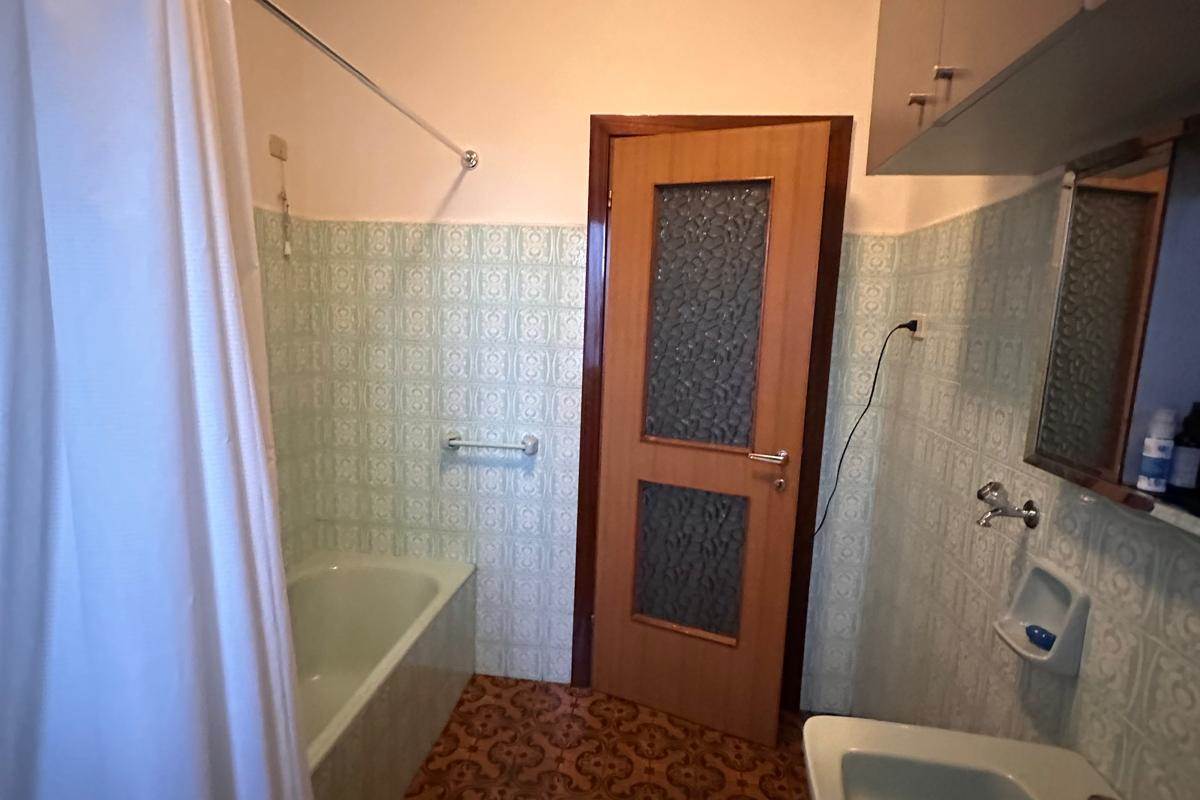 Casa singola In Vendita a Rovellasca