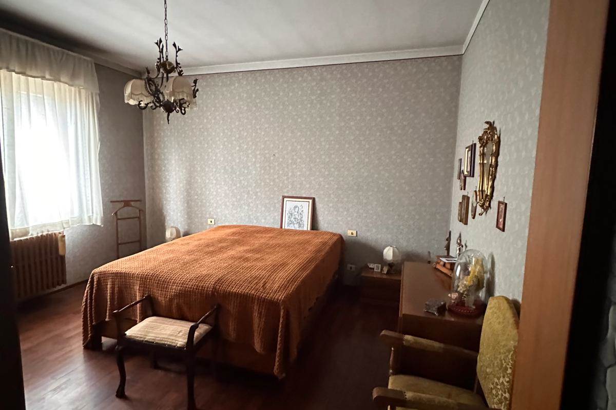 Casa singola In Vendita a Rovellasca