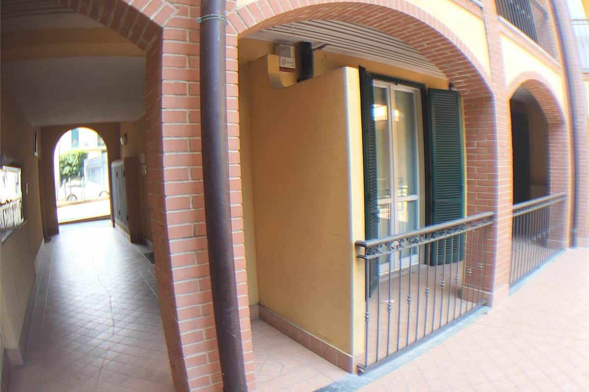 4 o più locali In Vendita a Cermenate