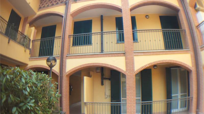 4 o più locali In Vendita a Cermenate