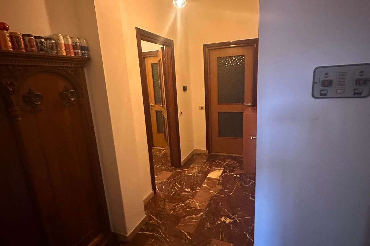 Villa In Vendita a Rovellasca