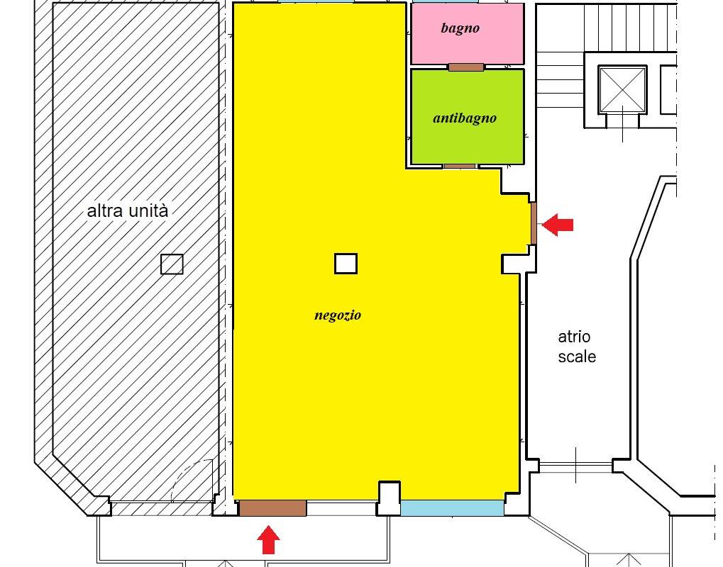 Negozio In Vendita a Luisago