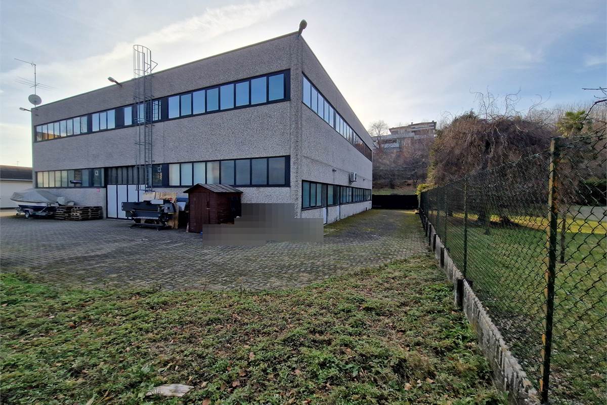 OPENSPACE al primo piano a Faloppio (Lotto A)