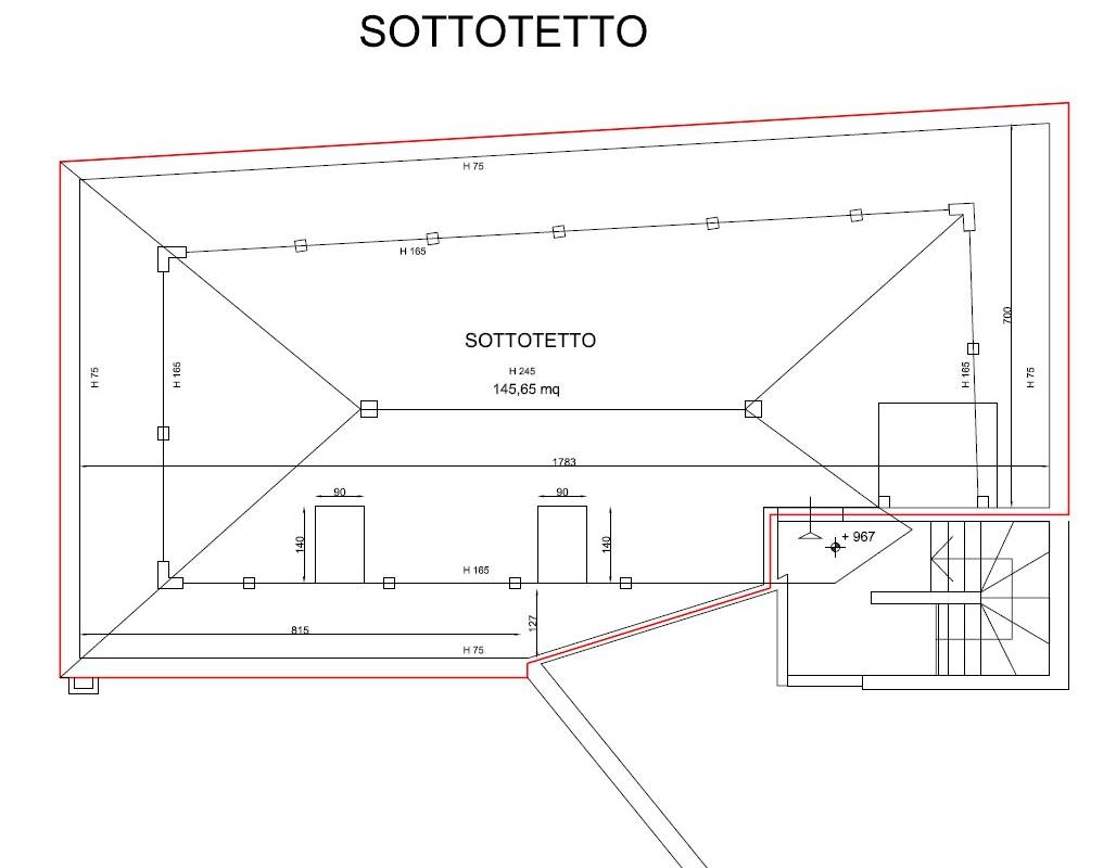 Trilocale con mansarda e autorimessa doppia