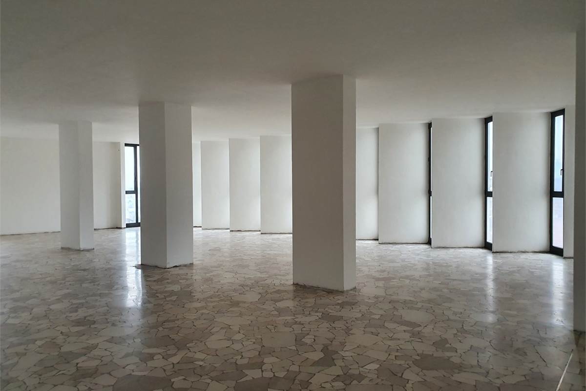 Elegante ufficio di rappresentanza a Cantù