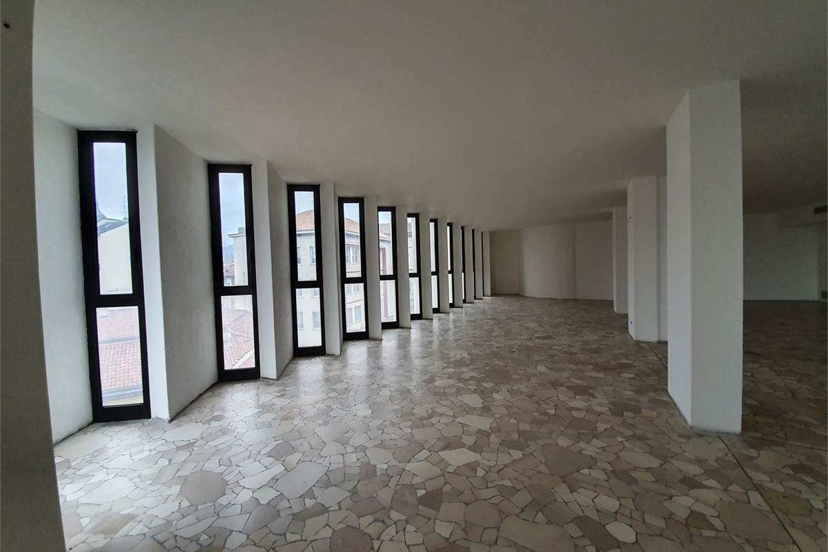 Elegante ufficio di rappresentanza a Cantù