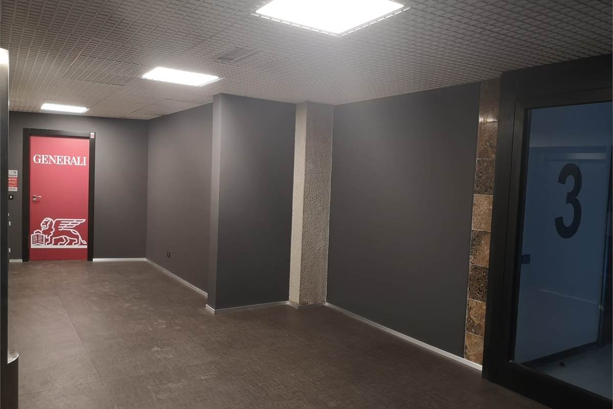 Elegante ufficio di rappresentanza a Cantù